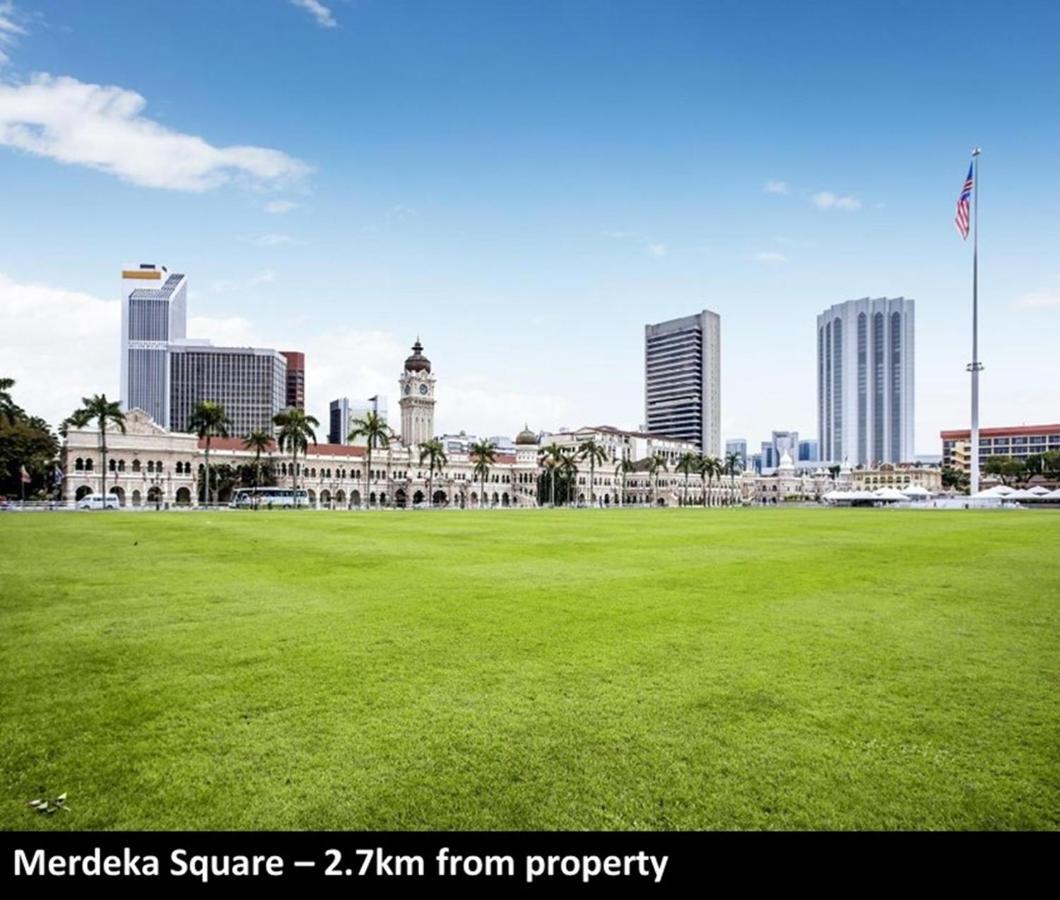 Klcc Inifinity Pool - The Regalia Residences & Suites By Kl Minsu Kuala Lumpur Exterior foto